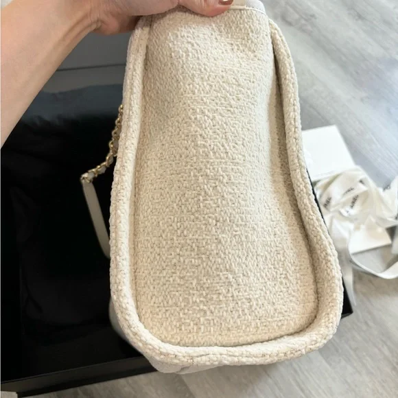 Brand New Chanel Deauville Shopping Tote Bag - Picture 6 of 10